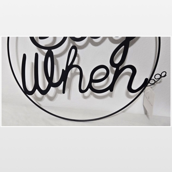 New Room & Retreat Wall Décor “Say When” Black Metal Circle Sign Bar Large - Picture 4 of 14